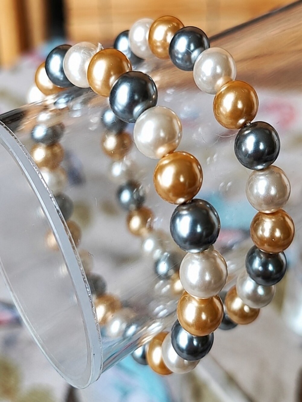Tri Color Glass Classic Pearl Pair Stretch Bracelets NEW Champagne Grey Cream